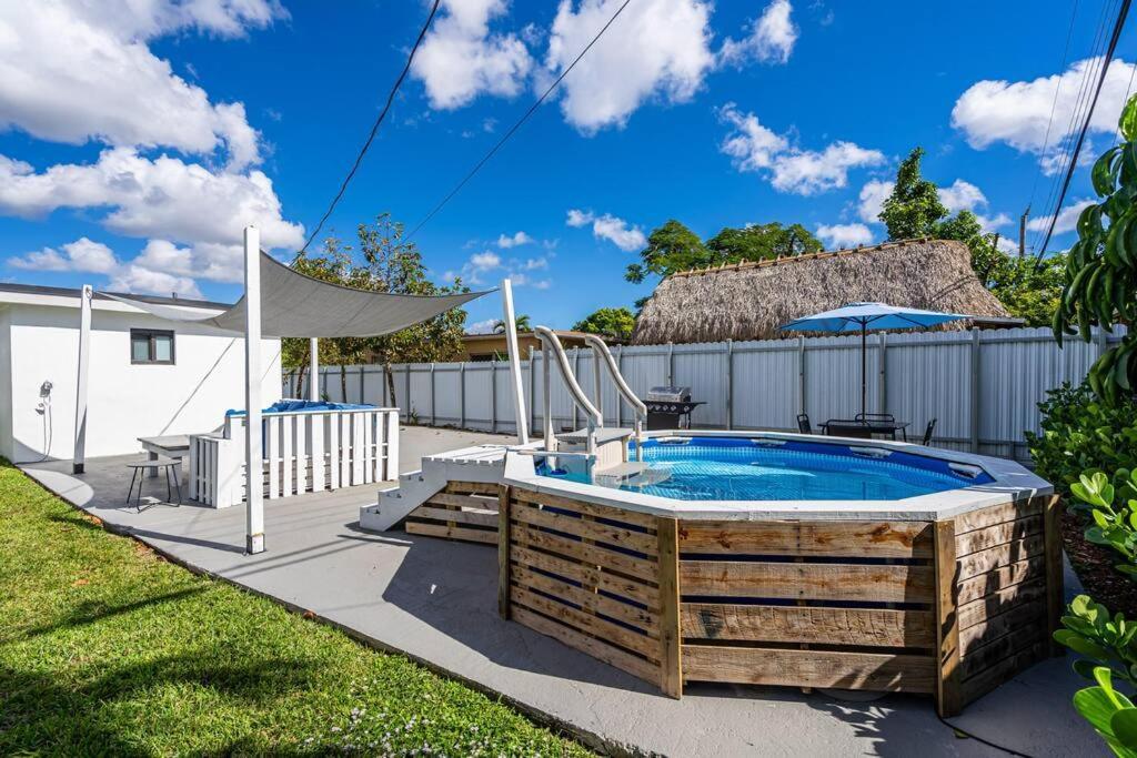 Вилла Casa De Miller Tamiami Экстерьер фото