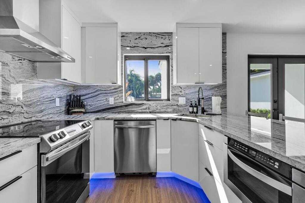 Вилла Casa De Miller Tamiami Экстерьер фото