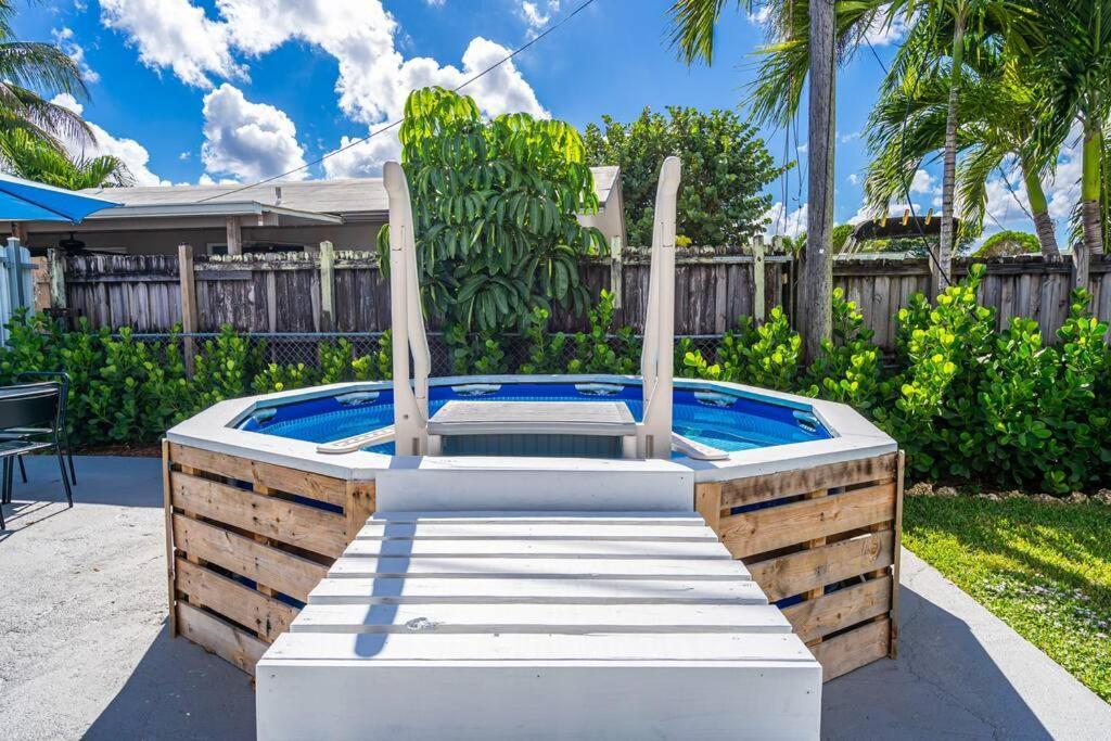 Вилла Casa De Miller Tamiami Экстерьер фото