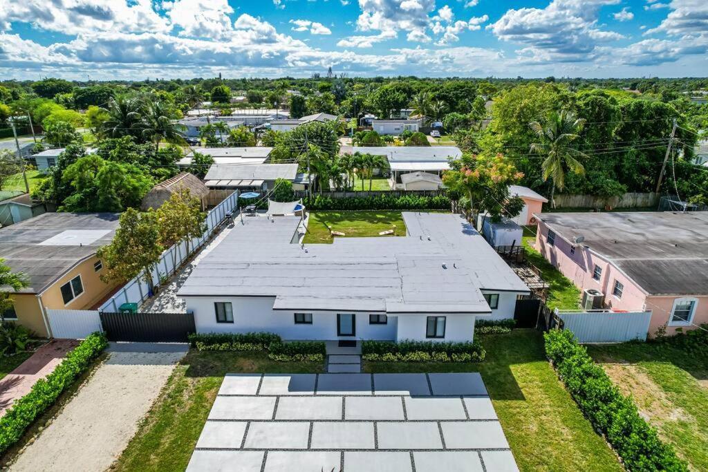 Вилла Casa De Miller Tamiami Экстерьер фото
